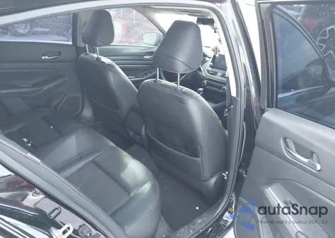 2019 Nissan Altima 2.5 Sr z USA, uszkodzony, nr VIN 1N4BL4CV1KN317974